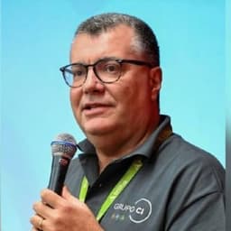 Prof. Alcino Ricoy Jr.